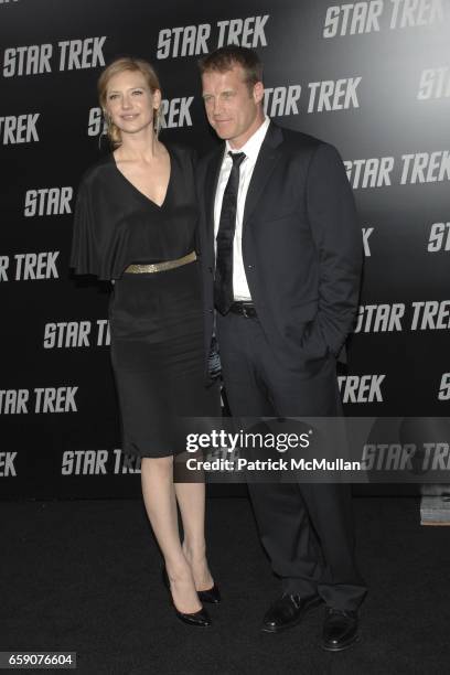 Anna Torrez and Mark Valley attend "Star Trek" Premiere at Grauman' Chinese Theatre on April 30, 2009 in Los Angeles, CA.