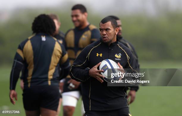 Kurtley Beale runs with the ball during the Wasps training session at Broadstreet RFC on March 28, 2017 in Coventry, England.