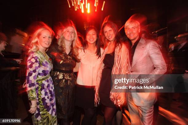 Montana Timchula, Sarah Morse, Catherine Davis, Julia Noran and Barclay Butera attend THE NEW YORK BOTANICAL GARDEN Orchid Dinner at Rainbow Room on...