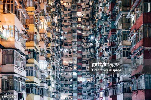 high density living - explosão demográfica imagens e fotografias de stock