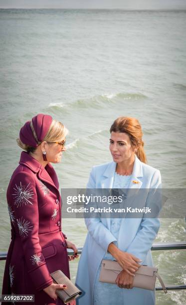 Queen Maxima of The Netherlands and Juliana Awada during an boat trip in the harbor of Rotterdam on March 28, 2017 in Rotterdam, The Netherlands. The...