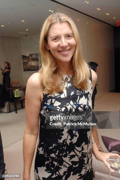 379 Samantha Gregory Photos and Premium High Res Pictures - Getty Images