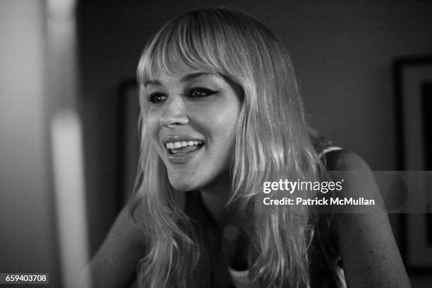Cat Pierce Dj Cat Pierce Photos and Premium High Res Pictures - Getty Images
