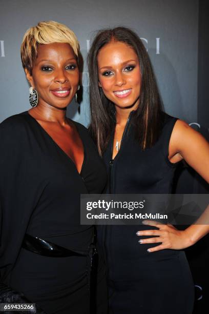 Mary J. Blige and Alicia Keys attend GUCCI Cocktail Party for FFAWN at Gucci on 5th Avenue on September 16, 2009 in New York City.