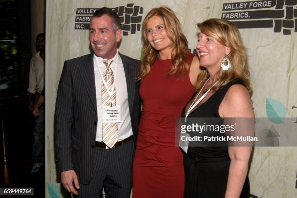 Ken Koneck, Mariel Hemingway and Nina Nadash attend ECO-LUXE at Rouge Tomate Restaurant on September 22, 2009 in New York City.