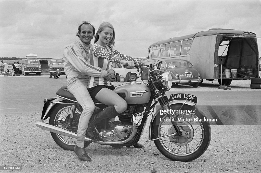 Mike And Eva