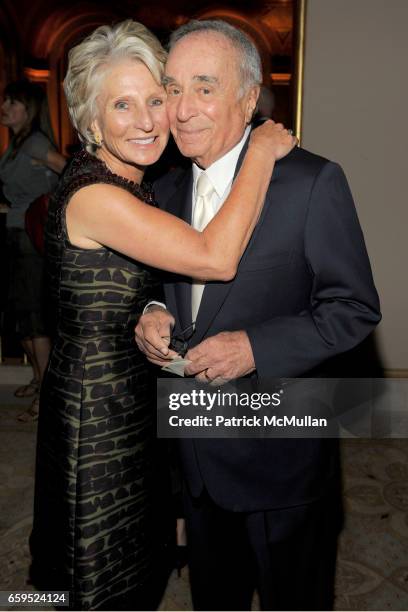 Jane Harman and Sidney Harman attend The Aspen Institute 27th Annual Awards Dinner at The Plaza Hotel on November 4, 2010 in New York City.