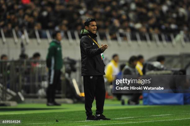 Head coach Kiatisuk Senamuang of Thailand looks on during the 2018 FIFA World Cup Qualifier match between Japan and Thailand at Saitama Stadium on...