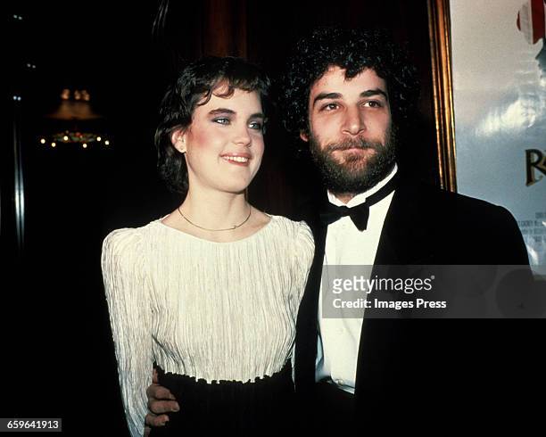Elizabeth McGovern and co-star Mandy Patinkin attend the Premiere of "Ragtime" circa 1981 in New York City.