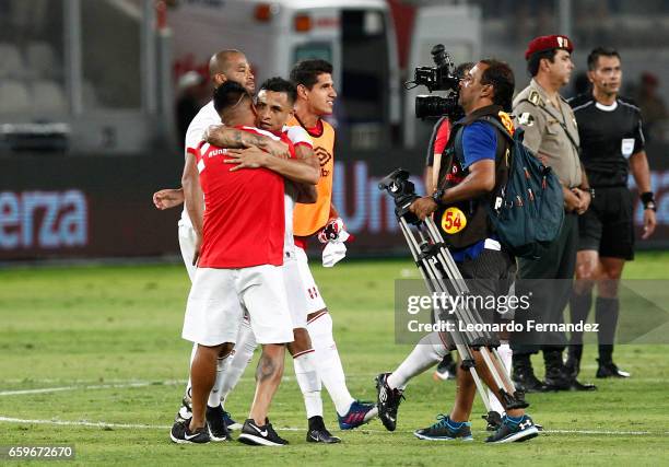 Yoshimar Yotun of Peru celebrates with teammate Christian Cueva afte rwinning a match between Peru and Uruguay as part of FIFA 2018 World Cup at...