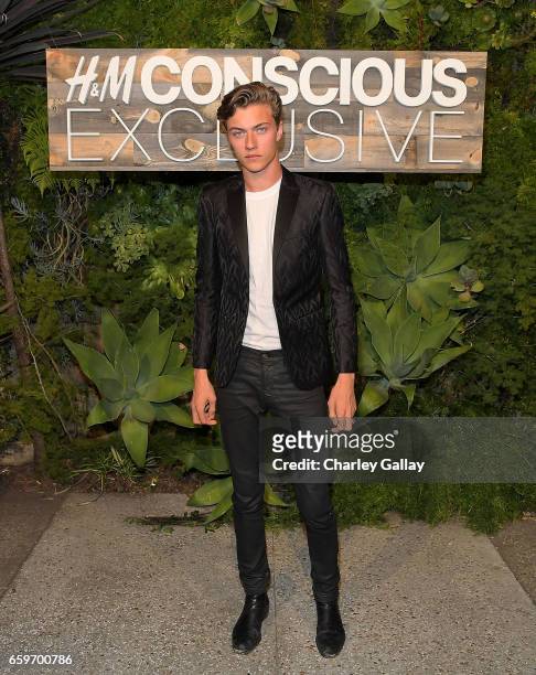 Lucky Blue Smith attends the H&M Conscious Exclusive Dinner at Smogshoppe on March 28, 2017 in Los Angeles, California.