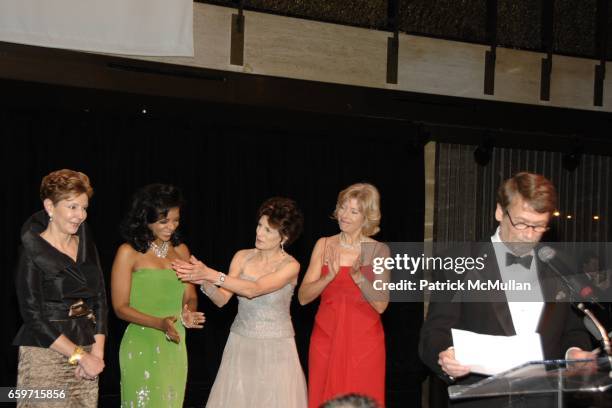 Effie Fribourg, Pamela Joyner, Coco Kopelman, Liz Peek and Robert Fribourg attend THE SCHOOL OF AMERICAN BALLET Winter Ball 2009 at David H. Koch...