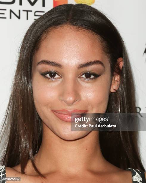 Actress Hannah Gottesman attends the premiere for "MindGamers: One Thousand Minds Connected Live" at Regal LA Live Stadium 14 on March 28, 2017 in...