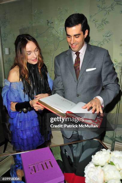 Kelly Wearstler and Jim Gold attend Bergdorf Goodman hosts KELLY WEARSTLER new book launch "HUE" at Bergdorf Goodman NYC on December 9, 2009.