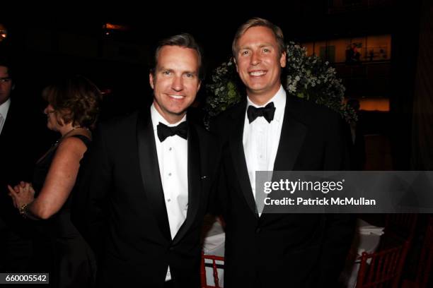 Jeffrey Sharp Dr Douglas Steinbrech Photos and Premium High Res Pictures - Getty Images