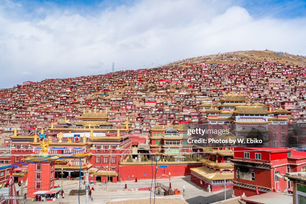 Larung gar monastry