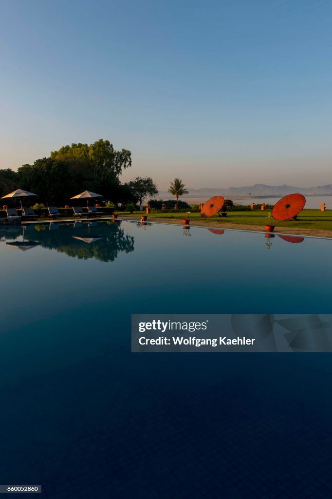 The swimming pool in the garden of the Thiripyitsaya...