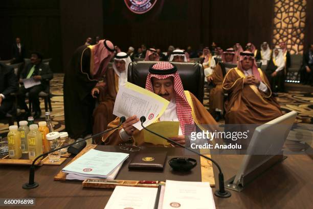 Saudi Arabia's King Salman bin Abdulaziz Al Saud attends the 28th Arab League Summit in Dead Sea, Jordan on March 29, 2017.