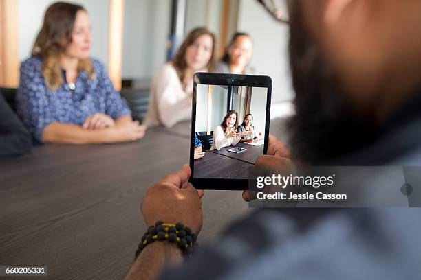 office meeting - photohui stock pictures, royalty-free photos & images