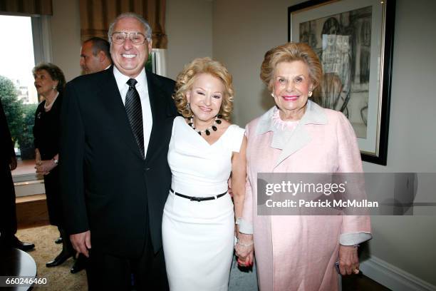 Carl Goldstein, Lynn Goldstein and Shelby Modell attend JOHN SEXTON and MATILDA RAFFA CUOMO host a reception honoring ANDREA BOCELLI at Private...