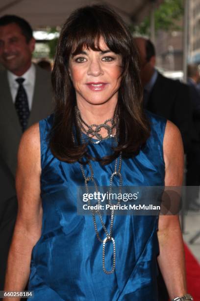 Stockard Channing attends The World Premiere of SHOWTIME'S New Comedy Series, NURSE JACKIE at Director's Guild of America on June 2, 2009 in New York.