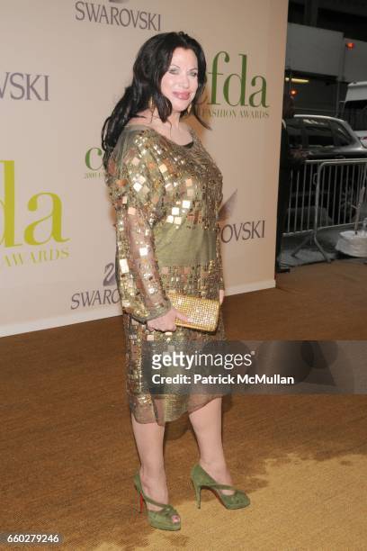 Adrienne Landau attends CFDA AWARDS 2009 - ARRIVALS at Alice Tully Hall on June 15, 2009 in New York City.