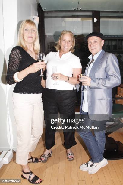 Greta Carlstrom, Jo Machinist and Carlos Merlo attend RODOLFO VALENTIN'S Salon & Spa Preview Party at 694 Madison Avenue on June 15, 2009 in New York...