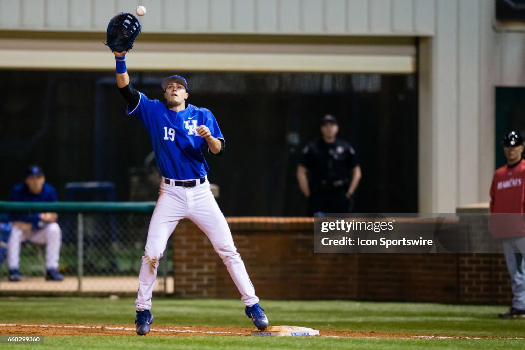 COLLEGE BASEBALL: MAR 28 Cincinnati at Kentucky