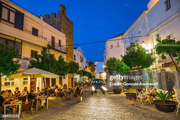 vejer de la frontera in cadiz province - costa de la luz stock-fotos und bilder