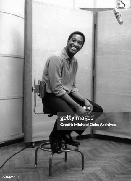 Singer Sam Cooke records in the sutdio in circa 1960 in Los Angeles, California.