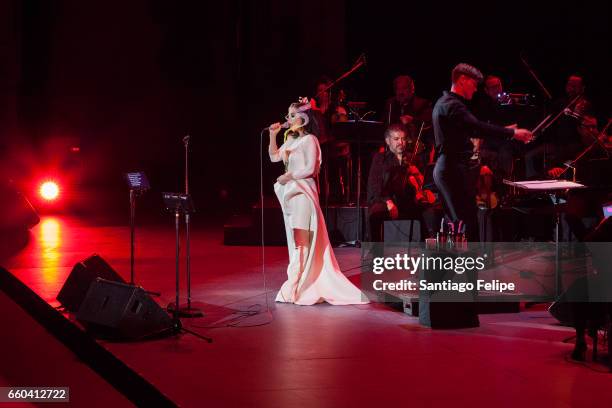 Bjork performs onstage at Auditorio Nacional on March 29, 2017 in Mexico City, Mexico.