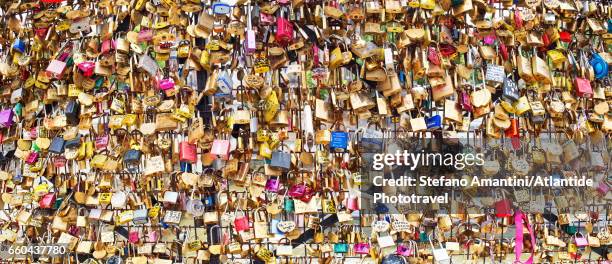 pont neuf, love padlocks - pont neuf stock pictures, royalty-free photos & images