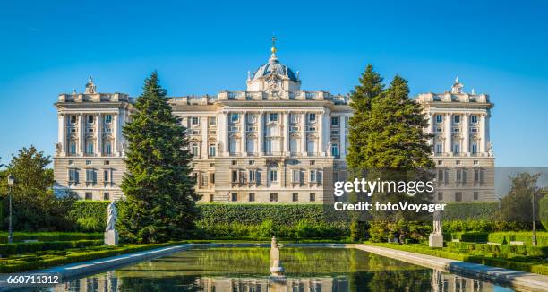 madrid sabatini gardens palacio real reflecting tranquil pool panorama spain - madrid royal palace stock pictures, royalty-free photos & images