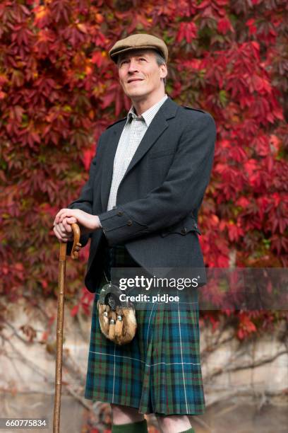 portret van een schot - scottish culture stockfoto's en -beelden