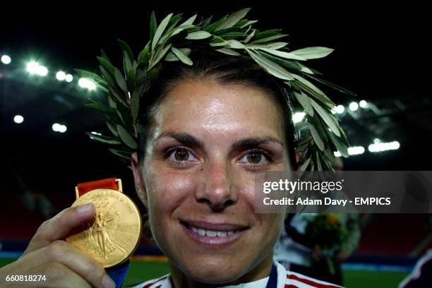 Mia Hamm Celebrates Photos And Premium High Res Pictures Getty Images mia-hamm-celebrates-photos-and-premium-high-res-pictures-getty-images