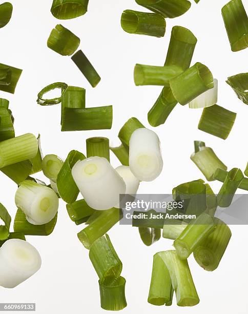 scallions - spring onion stock pictures, royalty-free photos & images