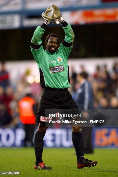 Preddie Mp 12 Delroy Preddie Stock Photos, High-Res Pictures, and Images - Getty ...