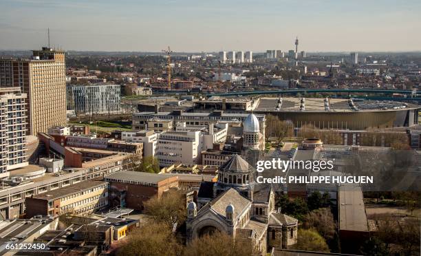 Picture taken on March 30, 2017 shows a general view of the northern French city of Lille. / AFP PHOTO / PHILIPPE HUGUEN