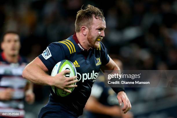Gareth Evans of the Highlanders trybound during the round six Super Rugby match between the Highlanders and the Rebels at Forsyth Barr Stadium on...