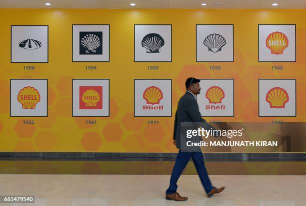 Shell Tech Forward 52 Shell Technology India Stock Photos, High-Res Pictures, and Images ...