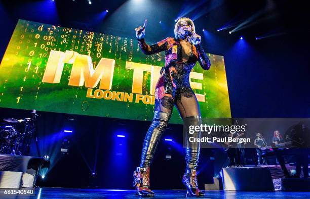 American R&B singer Mary J Blige performs on stage at Ziggo Dome, Amsterdam, Netherlands, 25 October 2016.