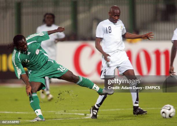 Nigeria's Wilson Oruma and Ghana's Abubakari Yakubu