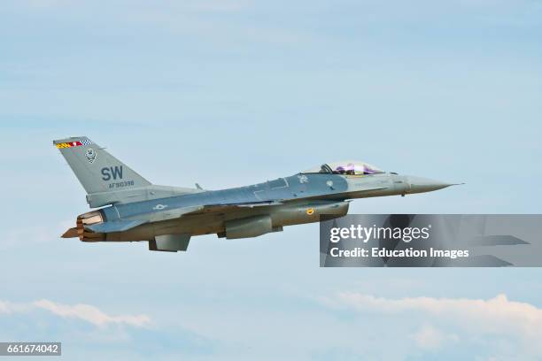 Wisconsin, Oshkosh, AirVenture 2016, General Dynamics F-16C Fighting Falcon USAF supersonic jet.