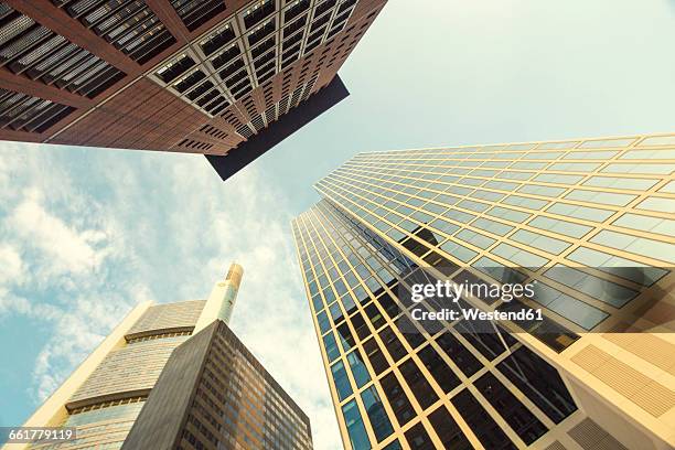 germany, frankfurt, modern office towers seen from below - frankfurt main tower stock pictures, royalty-free photos & images