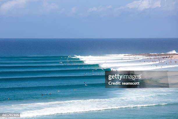 snapper rocks surf break, gold coast, queensland, australia - coolangatta 個照片及圖片檔