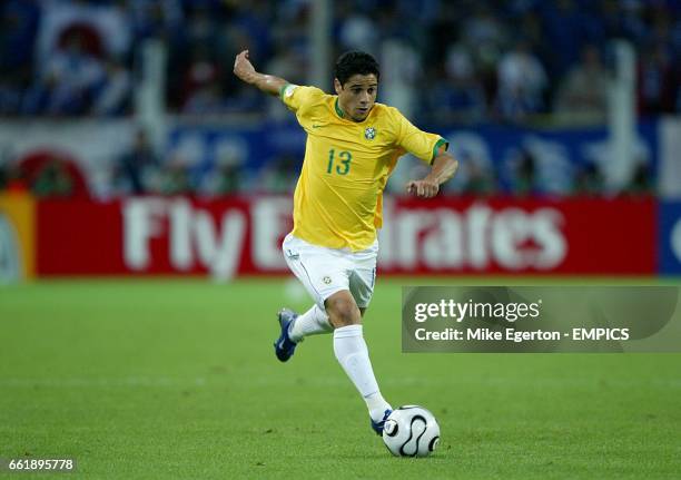 498 Brazilian Cicinho Stock Photos, HighRes Pictures, and Images