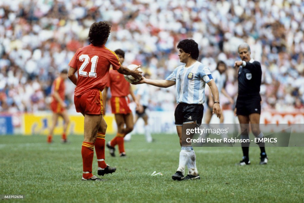 Soccer - World Cup Mexico 1986 - Semi Final - Argentina v Belgium - Azteca Stadium
