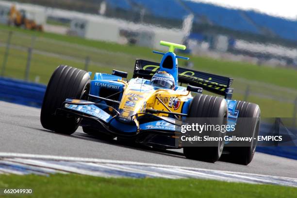 Renault R 26 Racing 2,571 Renault R26 Formula Stock Photos, High-Res Pictures, and Images ...