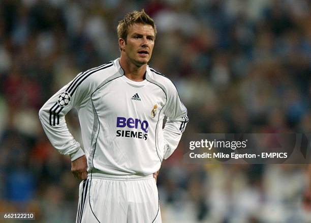 Beckham Real 612 Beckham Real Madrid 2006 Stock Photos, High-Res Pictures, and ...