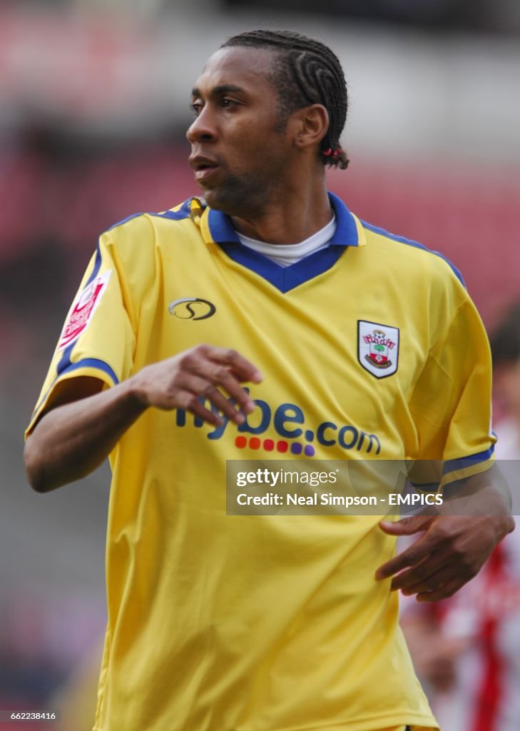 Soccer - Coca-Cola Football League Championship - Stoke City v Southampton - Brittania Stadium